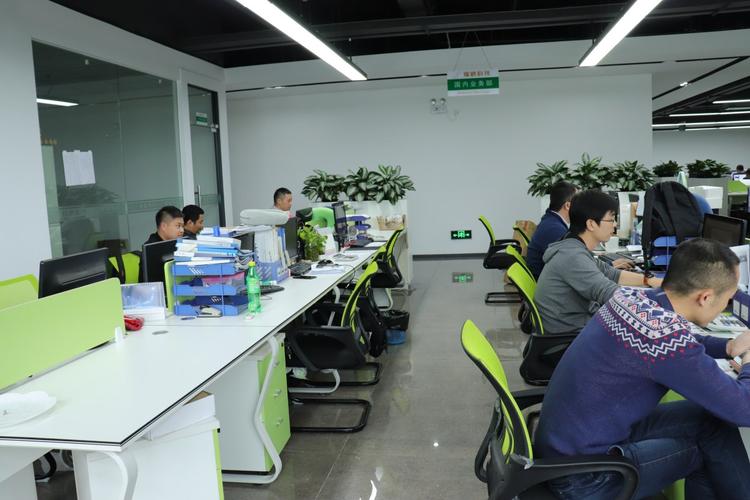 深圳市耀嵘科技 以创新驱动城市智慧照明与数字能源管理的新锐力量